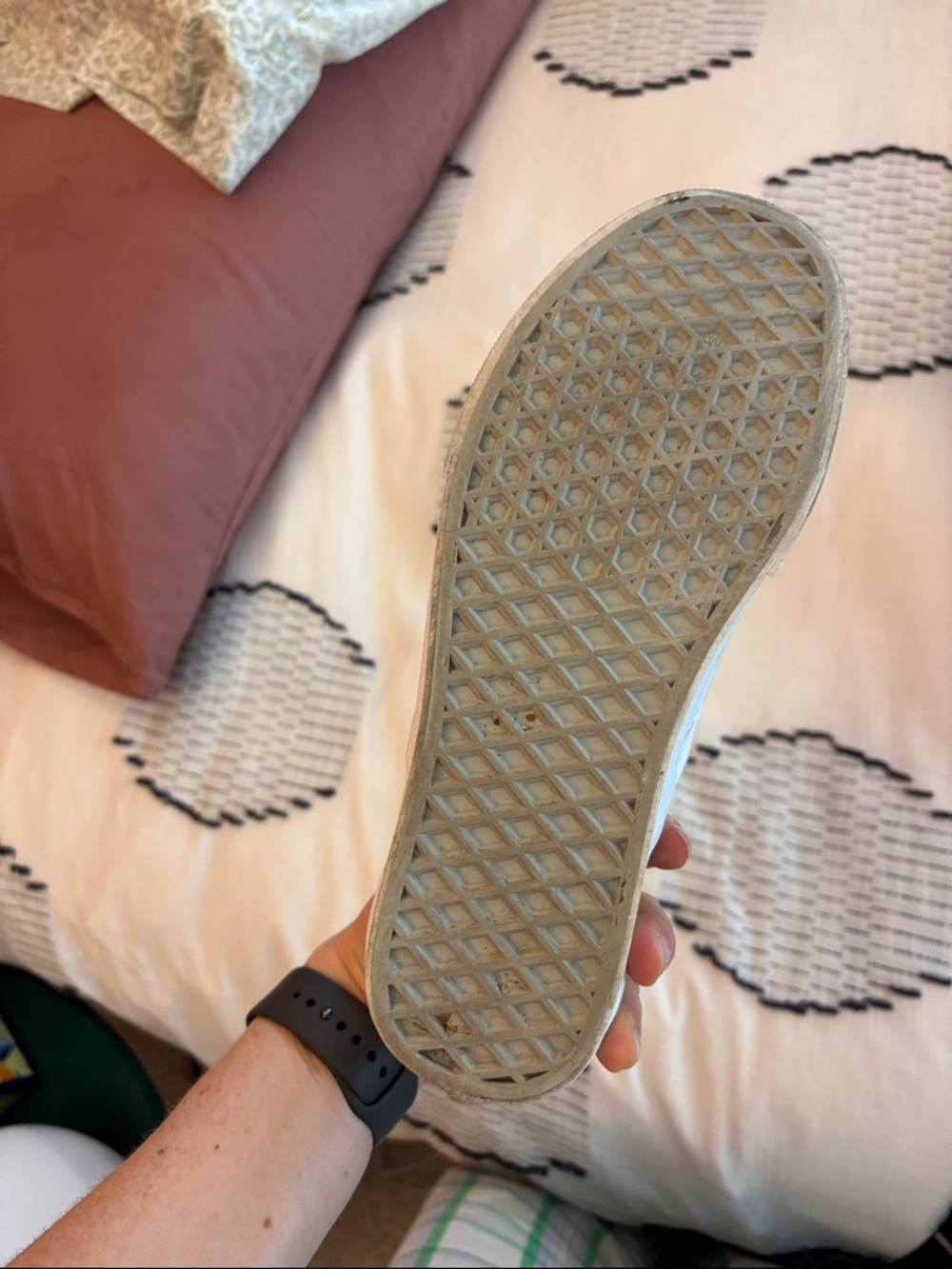 Vans Classic Slip-On Sneakers — White Canvas women’s size 8 - Picture 4 of 5